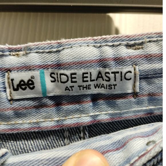 Lee NWT Women's Size 14 Short Relaxed Side Elastic High Rise Tapered Leg Jeans - Picture 5 of 8